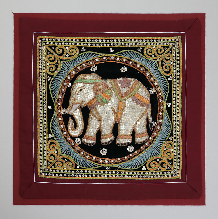 オートクチュール刺繍