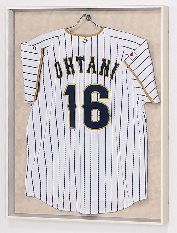 ユニフォーム額装 L-220